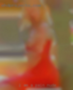 I am a single white pain nude male 32.